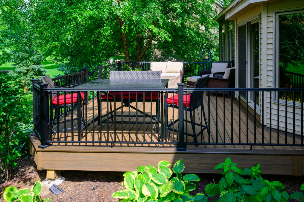 Composite Deck Installation in Rosemount — Dakota County